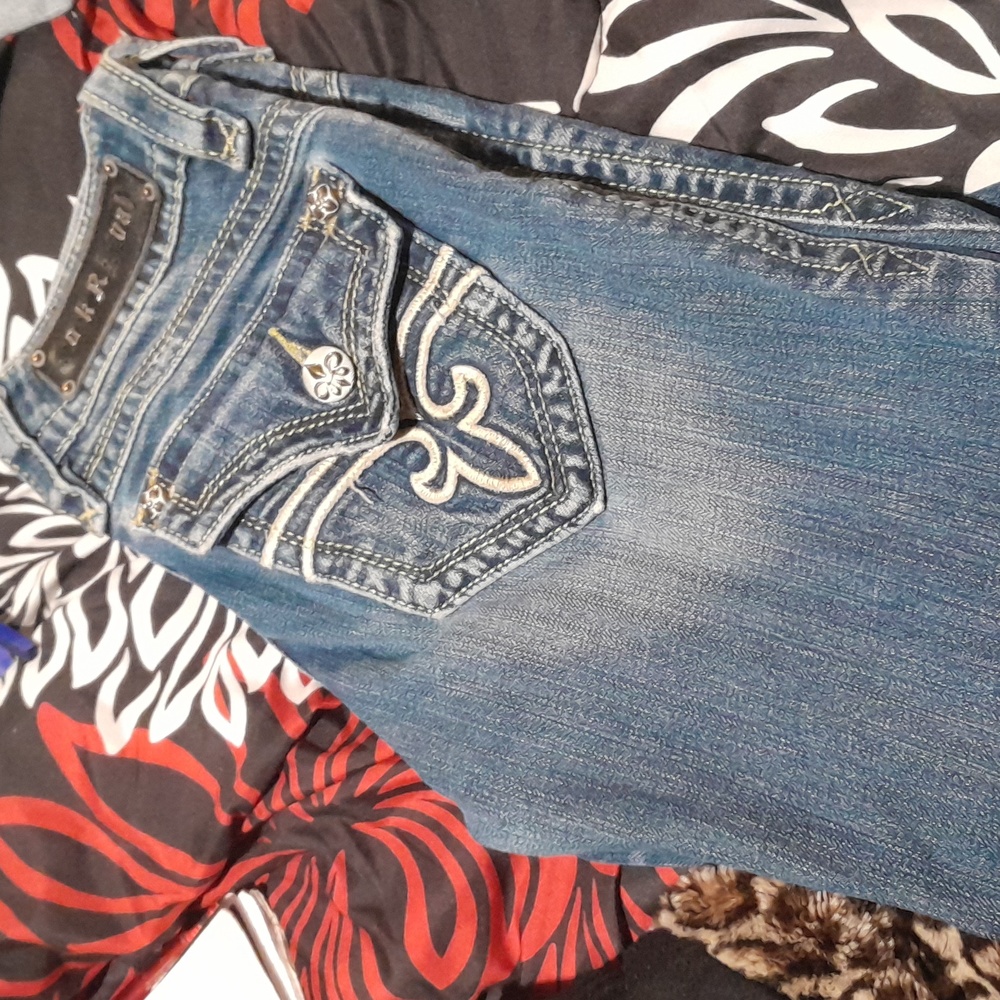 Pants - Picture 6 of 11